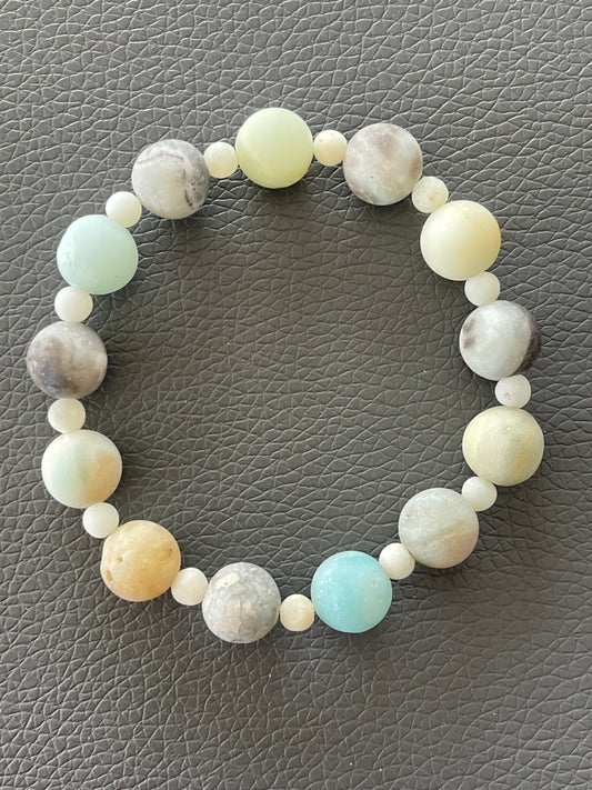 Perlenarmband "Korfu" mit weißen Zwischperlen