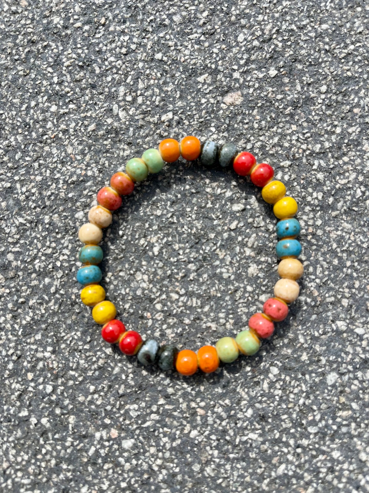 Perlenarmband "Sevilla" aus Keramikperlen 6 mm