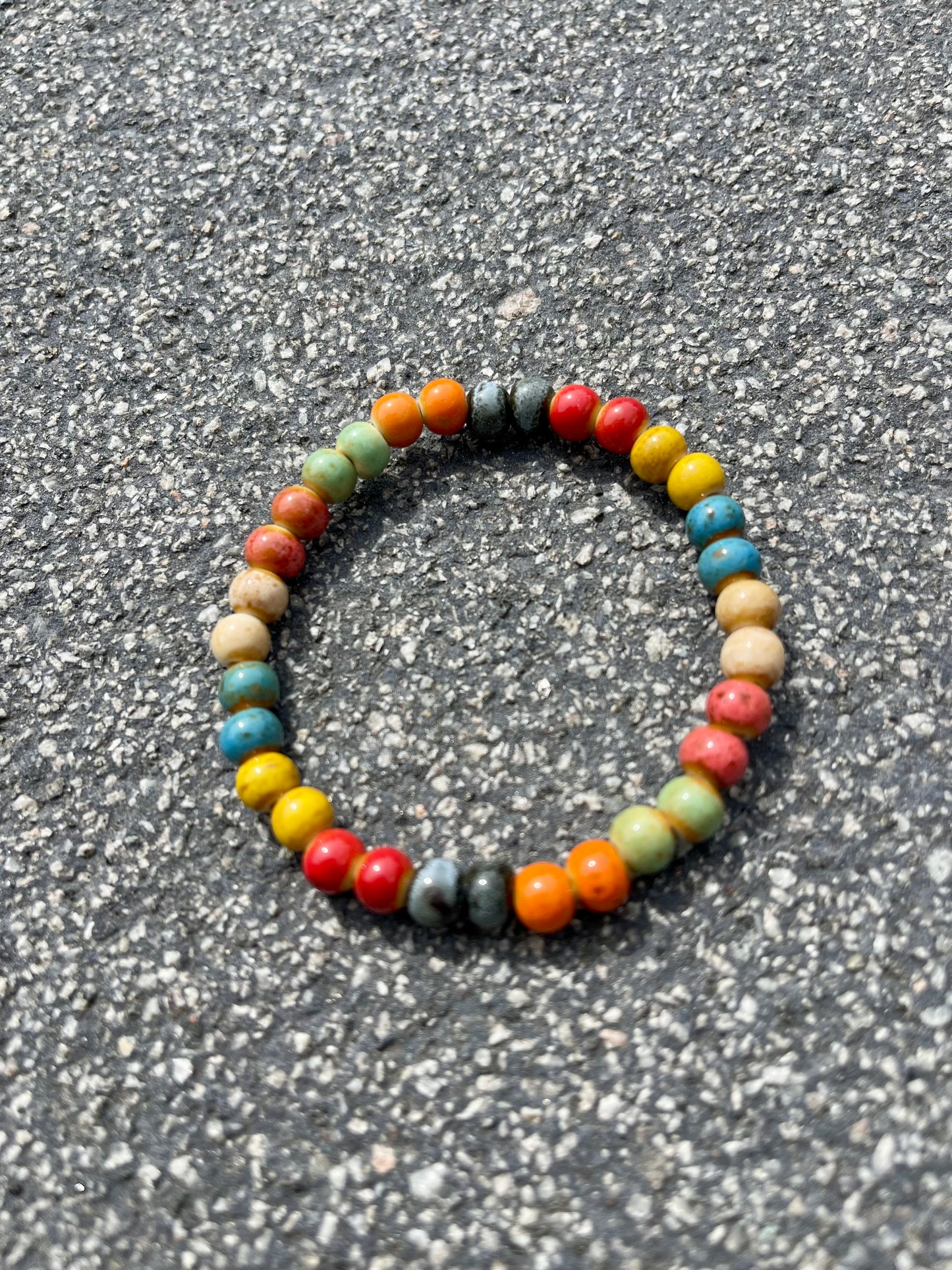 Perlenarmband "Sevilla" aus Keramikperlen 6 mm